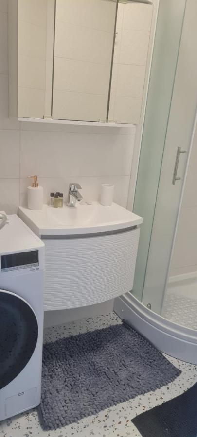 Elena - Studio Apartman Icici Ngoại thất bức ảnh